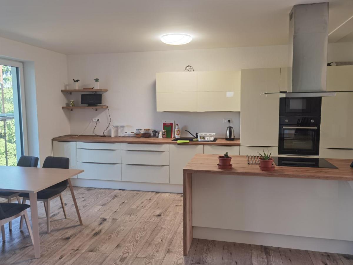 Sunset House Piestany Cervena Veza Διαμέρισμα Banka Εξωτερικό φωτογραφία
