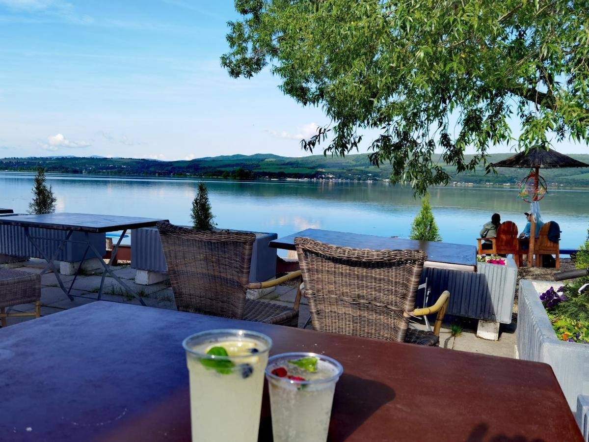 Sunset House Piestany Cervena Veza Διαμέρισμα Banka Εξωτερικό φωτογραφία
