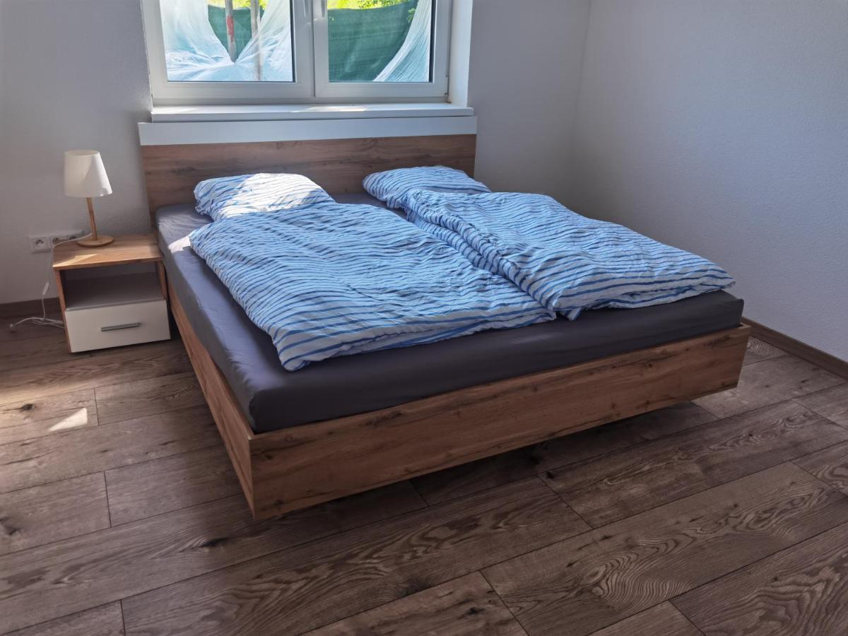 Sunset House Piestany Cervena Veza Διαμέρισμα Banka Εξωτερικό φωτογραφία