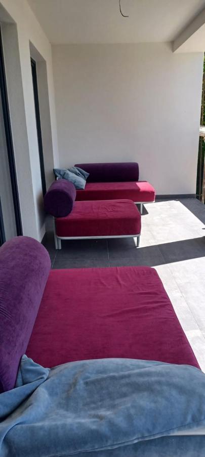 Sunset House Piestany Cervena Veza Διαμέρισμα Banka Εξωτερικό φωτογραφία